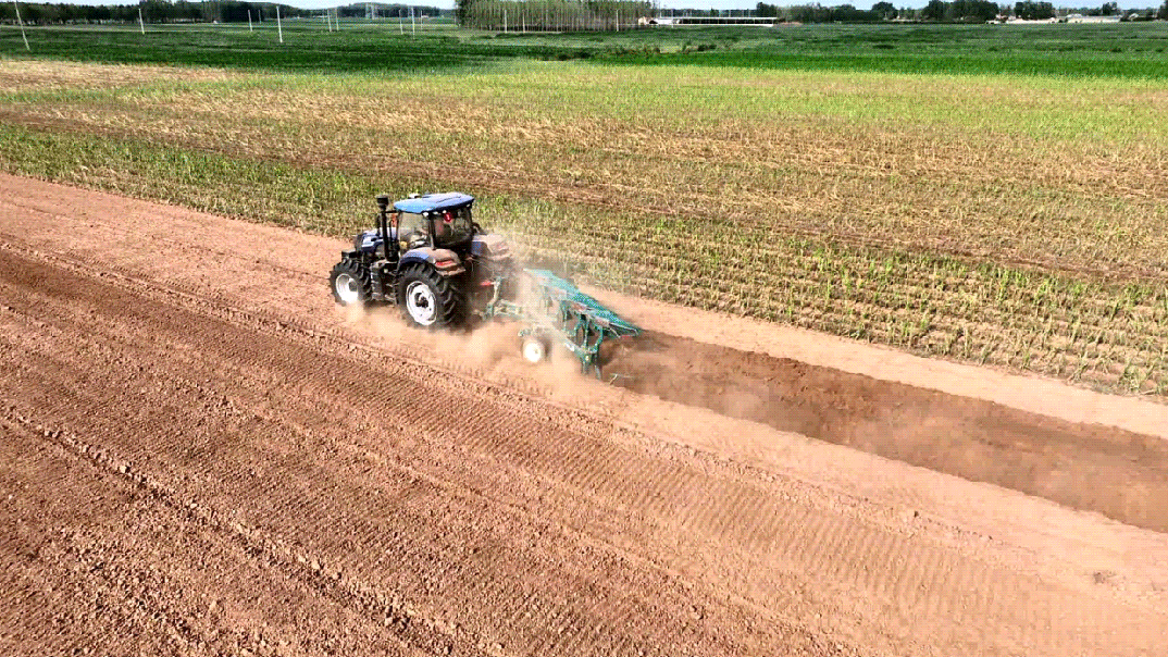 LOVOL Combined Seed Drill & Hydraulic Flip Plow Field Demo